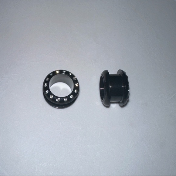 New 12 mm Ear Plugs piercings Earrings lobes never worn - Picture 2 of 5